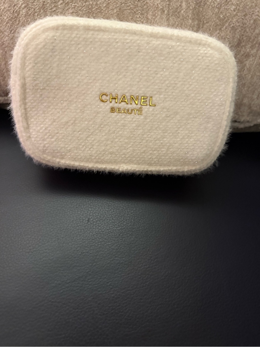 NWOT Chanel Holiday Gift 2024 White Pouch Only Bag Beaute